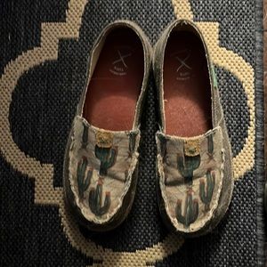 Twisted x slip on Mocs